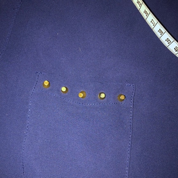 bongo XL Blue sheer short sleevefront pocket w/ studs - Picture 2 of 8